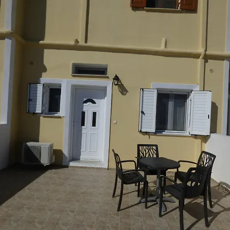 Rampelia Apartment